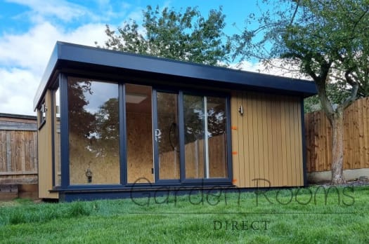 5m x 3m Extend Edge Garden Installed In Cheshire REF 102