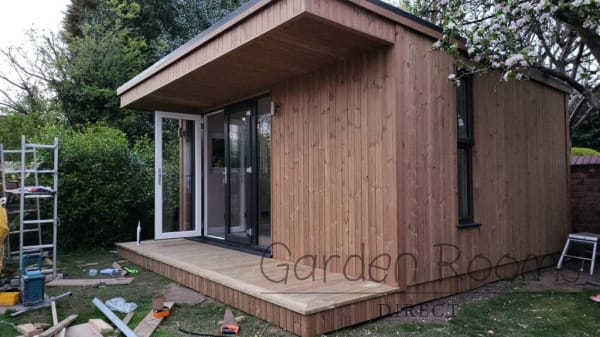 5m x 3m Extend Garden Room Installed In Kent REF 076