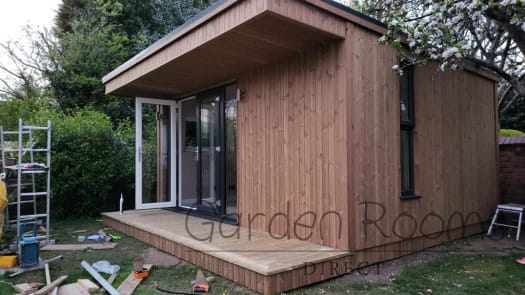5m x 3m Extend Garden Room Installed In Kent REF 076