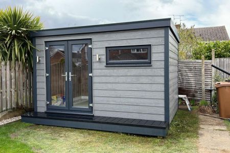 Massage Room Garden Rooms