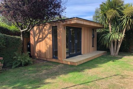 Green Retreat Garden Room