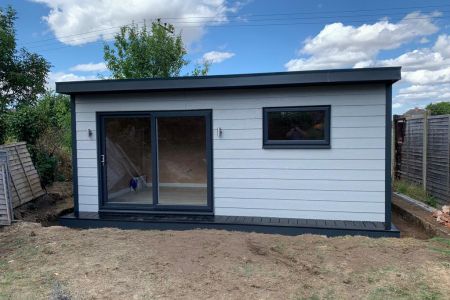 Modern Garden Room